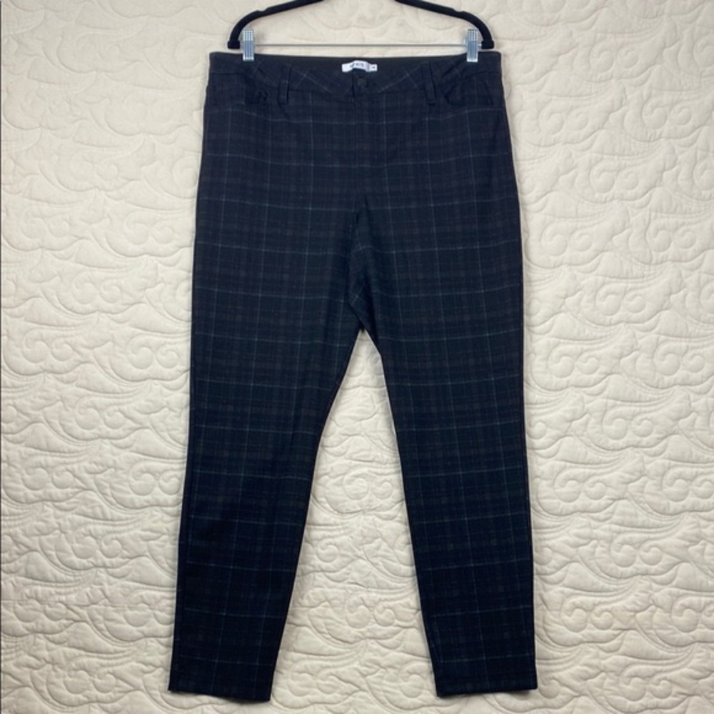 Ricki's Plaid Ankle Pants Stretchy Size 14